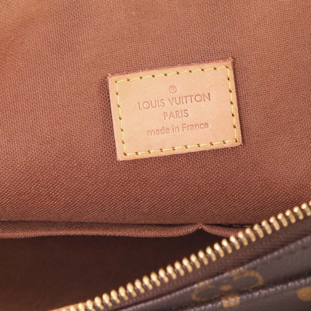 RARE LOUIS VUITTON Trotteur Beaubourg Handbag Monogram Canvas